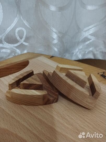 Подставка для телефона из дерева