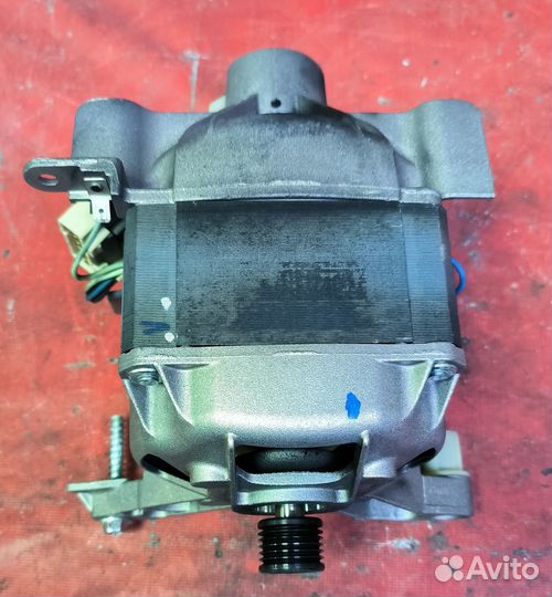 Двигатель для вертикальной стиральной машины