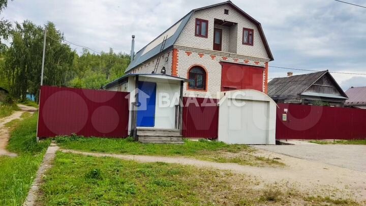 Дом 319,3 м² на участке 12,7 сот.