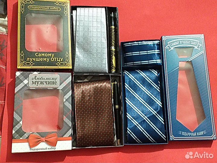 Галстук с ручкой. Подарочный набор