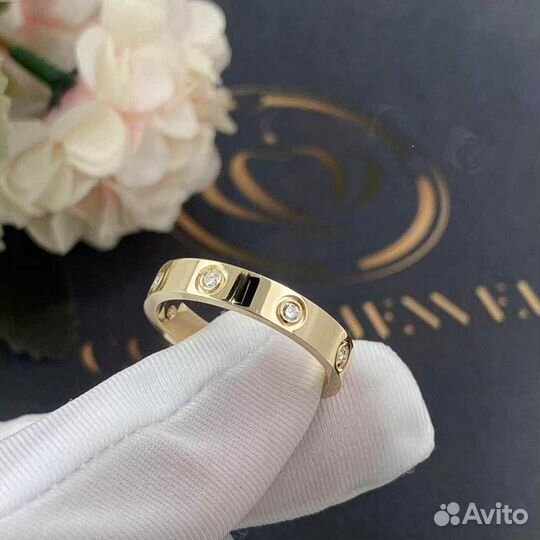 Обручальное кольцо Cartier Love, 8 бр. 0,22ct