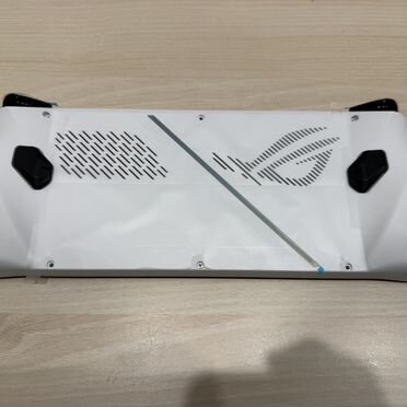 Новая задняя крышка для ROG Ally первого поколения