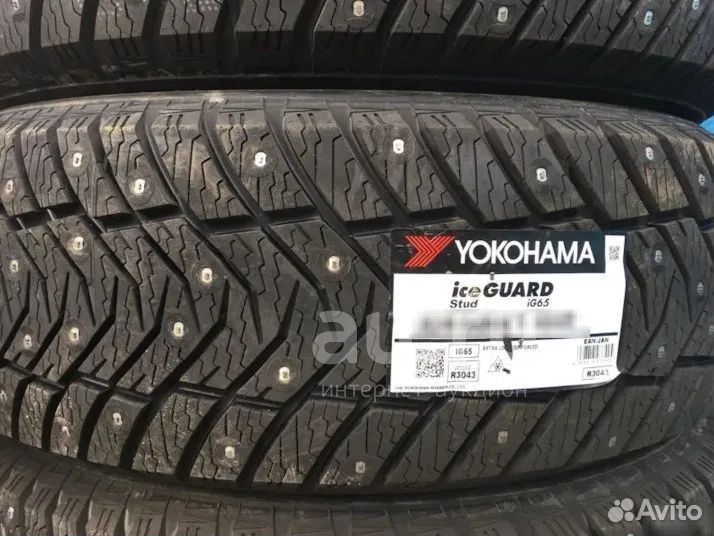 Yokohama Ice Guard IG65 215/50 R17 95T