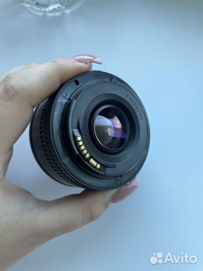 Объектив canon 50mm 1 8 ef