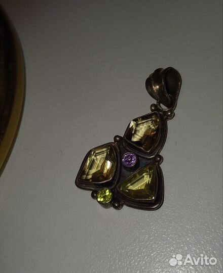 Кулон с цитрином