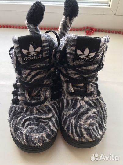 Детские кроссовки ботинки Adidas George 26