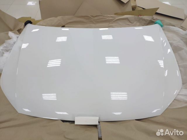 Капот Volkswagen Polo