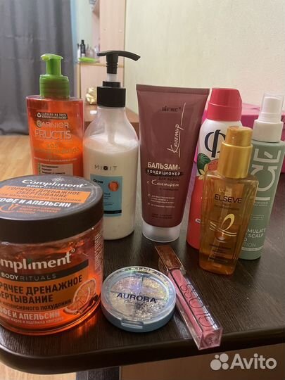 Набор косметики пакетом