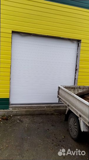 Секционные ворота в частный дом