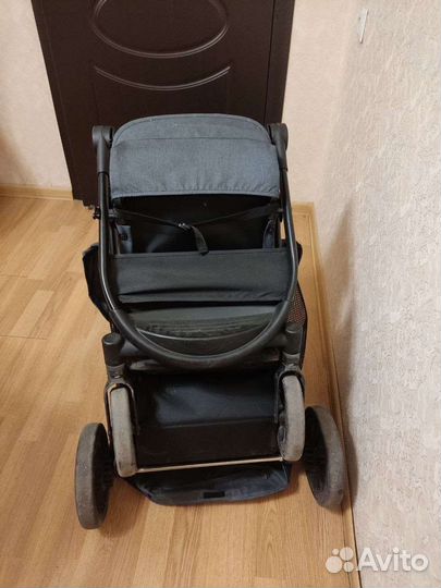 Детская коляска