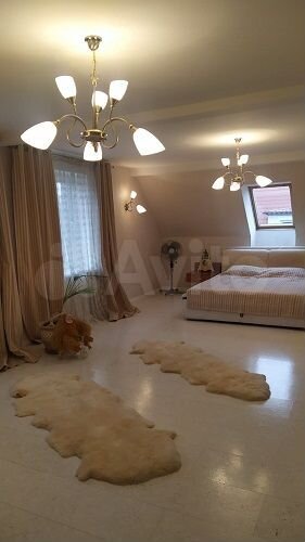 Комната 30 м² в 3-к., 1/1 эт.