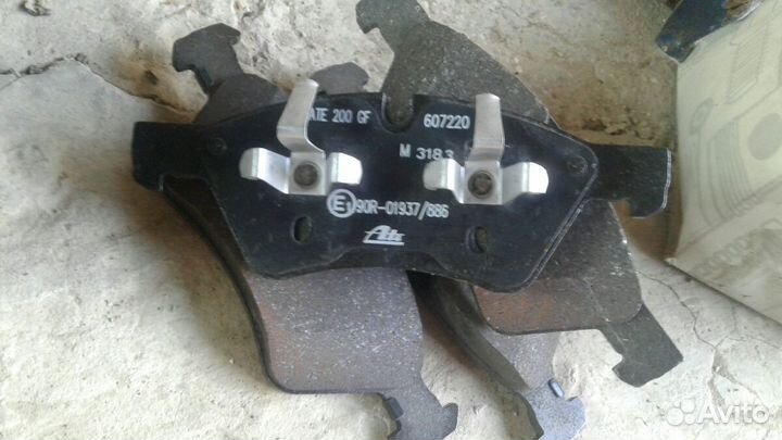 Запчасти на Мерседес