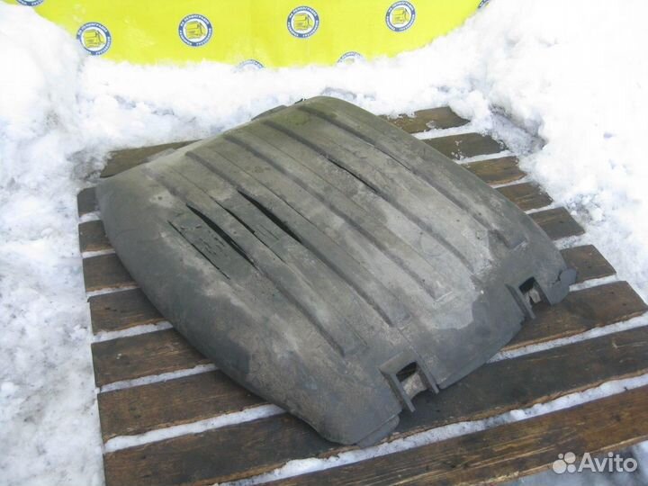 Крыло заднего колеса верхнее 1357601 scania, P,G,R