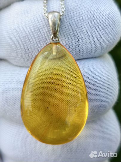 Кулон Балтийский янтарь с серебряной завешкой