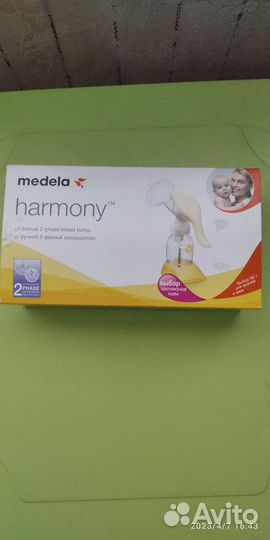 Молокоотсос medela ручной