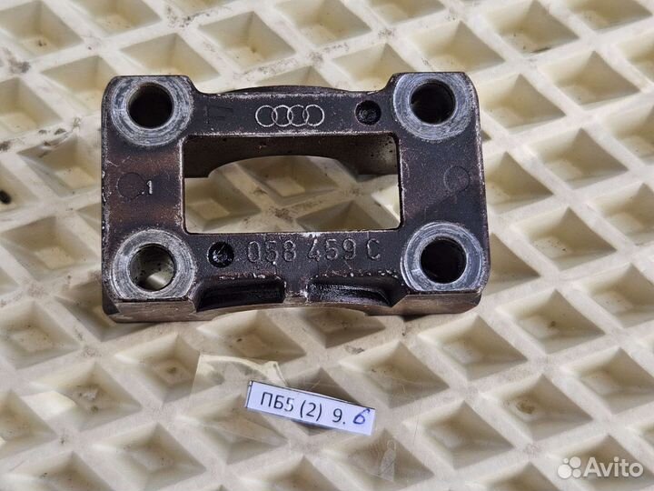 Бугель распредвала Passat B5 Audi A4 B5 Audi A6 C4