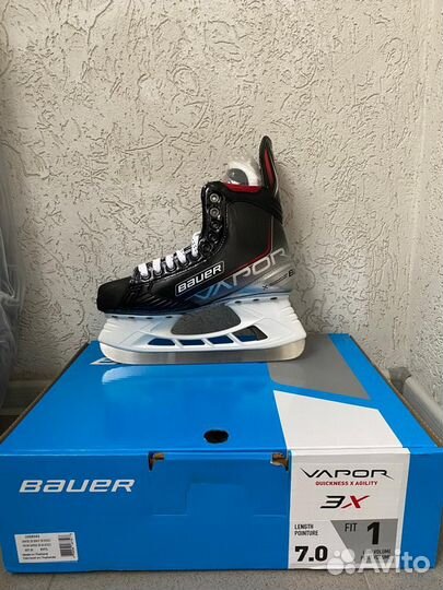 Хоккейные коньки bauer