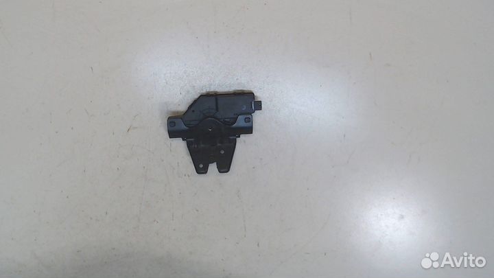 Замок багажника BMW 5 E60, 2005