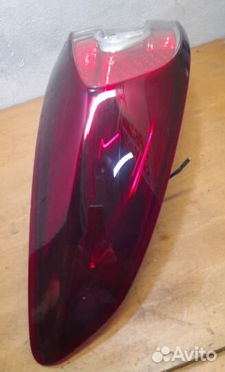 Фонарь задний левый Renault Megane III универсал