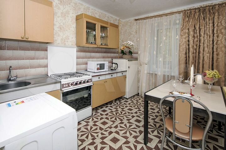1-к. квартира, 40 м², 1/5 эт.