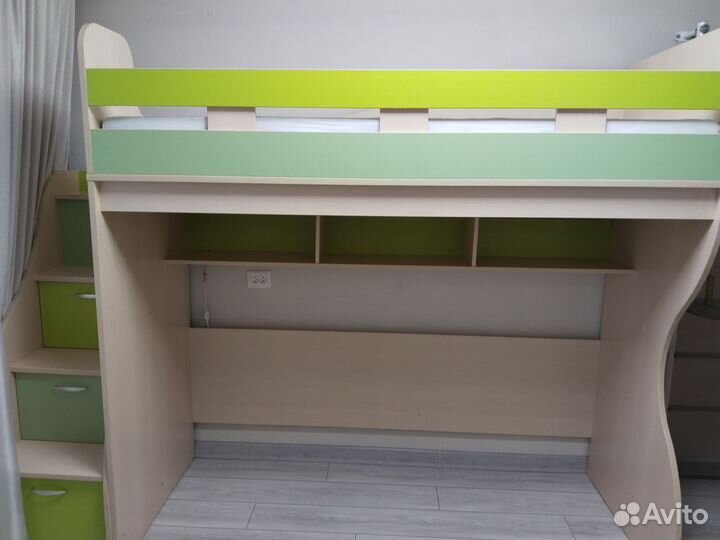 Продам кровать бу