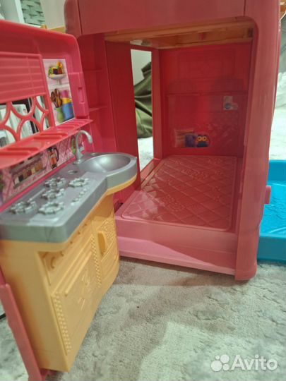 Фургон для кукол барби