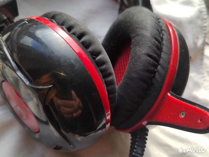 Игровые наушники