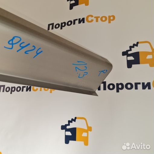 Ремкомплект правого порога Kia Rio 1 кузовной