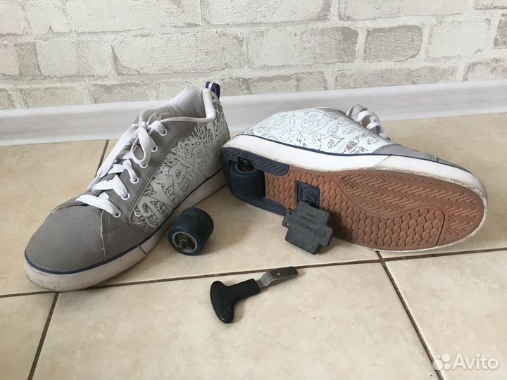 Роликовые кроссовки heelys