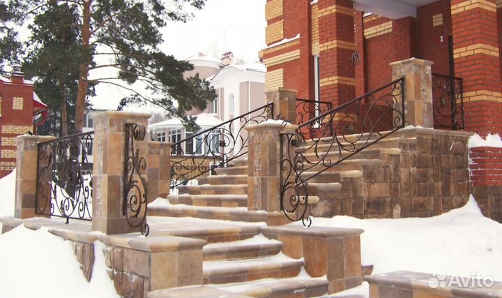 Кованые изделия и металлоконструкции