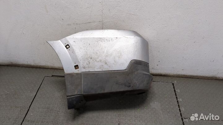 Клык бампера Mitsubishi Pajero, 2007