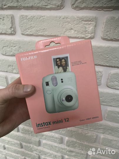 Фотоаппарат моментальной печати Instax Mini 12