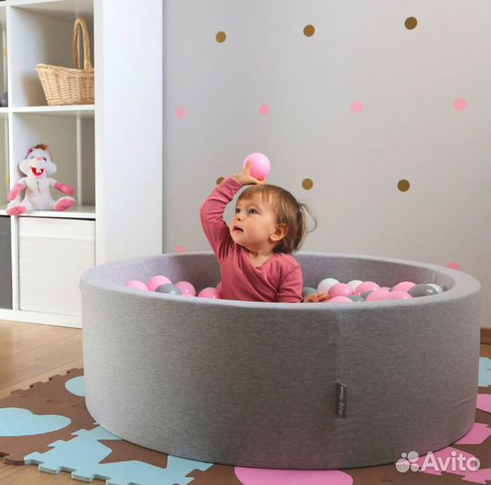 Набор шариков для бассейнов в трех цветах