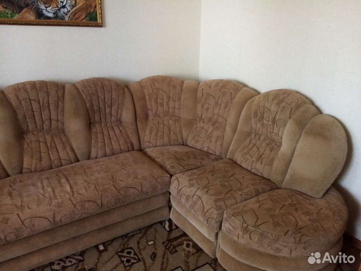 Диван и кресло