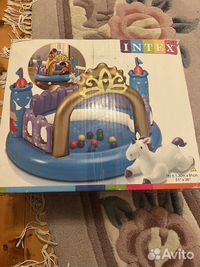 Надувной волшебный замок с шариками+ единорог