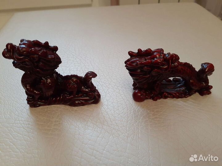 Фигурки статуэтки дракона