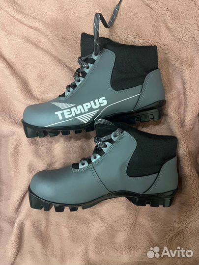Лыжные ботинки tempus