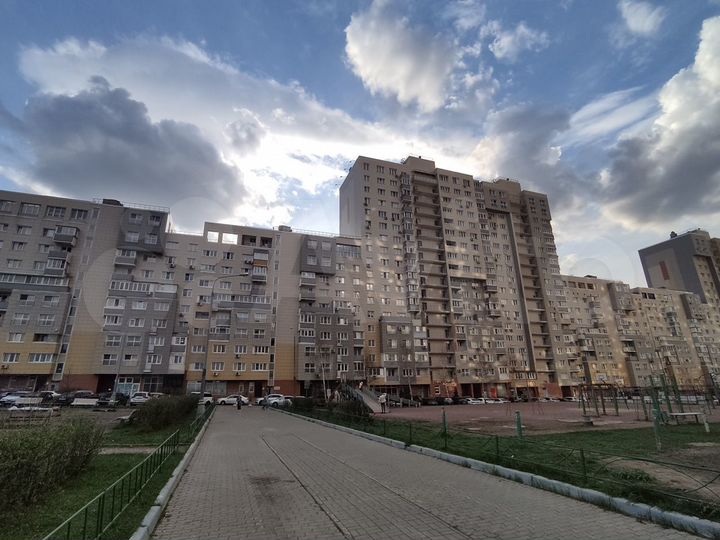 3-к. квартира, 101 м², 5/9 эт.