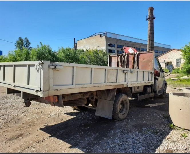 Доставка колец манипулятором