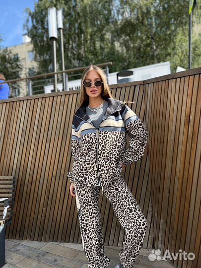 Костюм christian dior плащевка