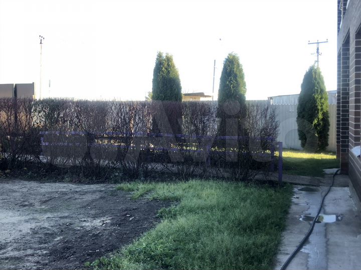 Коттедж 260 м² на участке 7,5 сот.