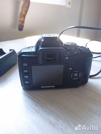 Зеркальный фотоаппарат olympus E-410 kjt