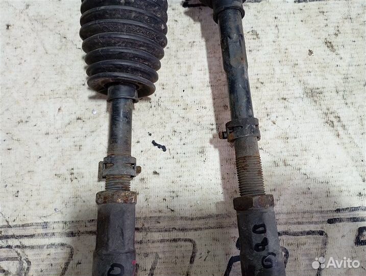 Тяги рулевые Volkswagen Passat B6 1.8 BZB 2008