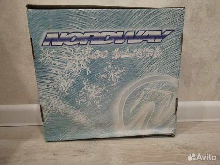 Коньки фигурные 39 размер женские