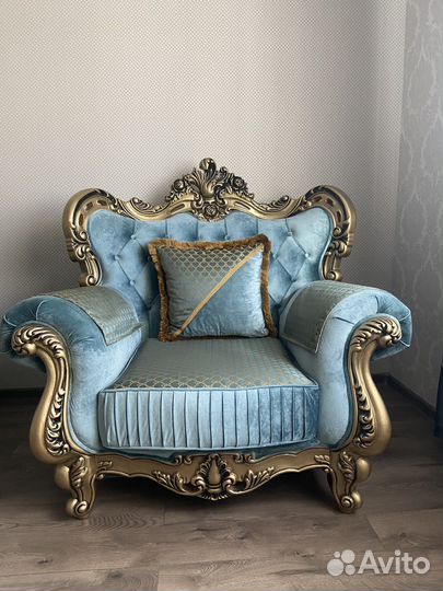 Диван и кресло