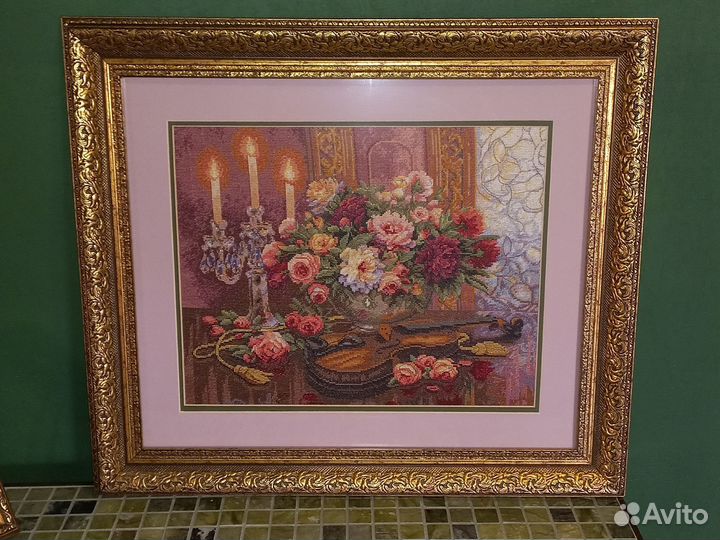 Картина, вышитая крестиком натюрморт со скрипкой