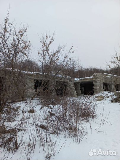 Часть постройки на разбор