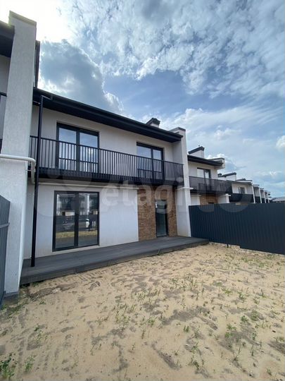 Таунхаус 96 м² на участке 2 сот.