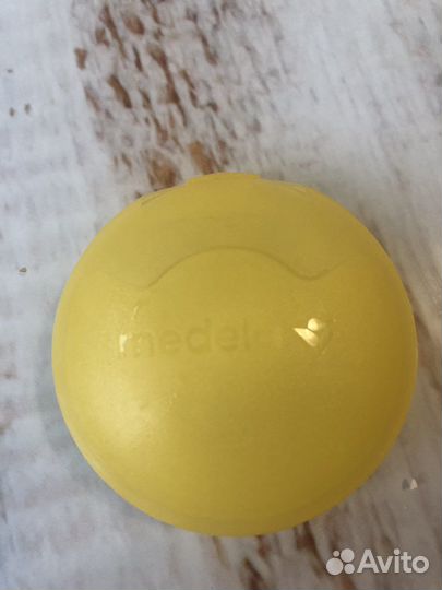 Накладки на грудь medela 20 мм