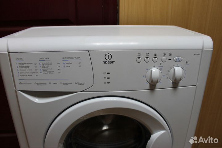 Стиральная машинка Indesit wiun 82
